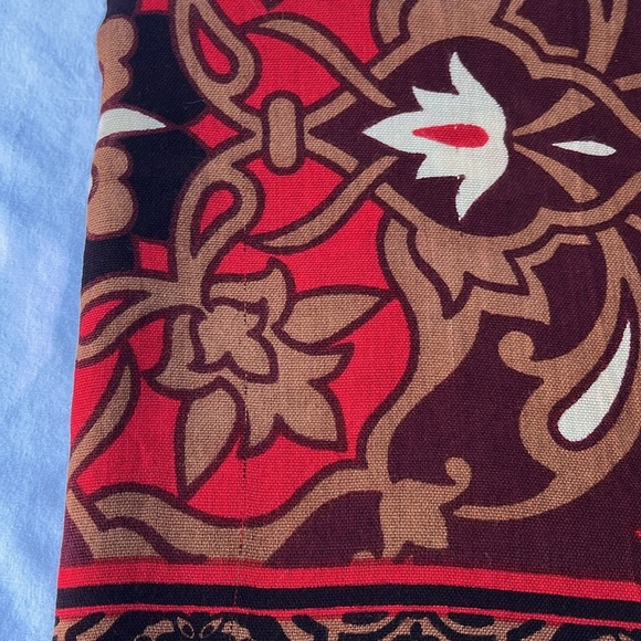 Spartina 449 Colorful Lightweight Scarf. - Picture 3 of 7